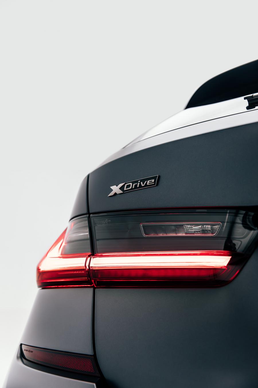 Детали экстерьера BMW M340i xDrive Touring First Edition (G21) 2020 года  (WW) (фото 38 из 40)